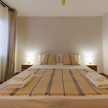 Bravissimo Figuerola, Spacious 3-Bedroom Apartment Жирона Экстерьер фото