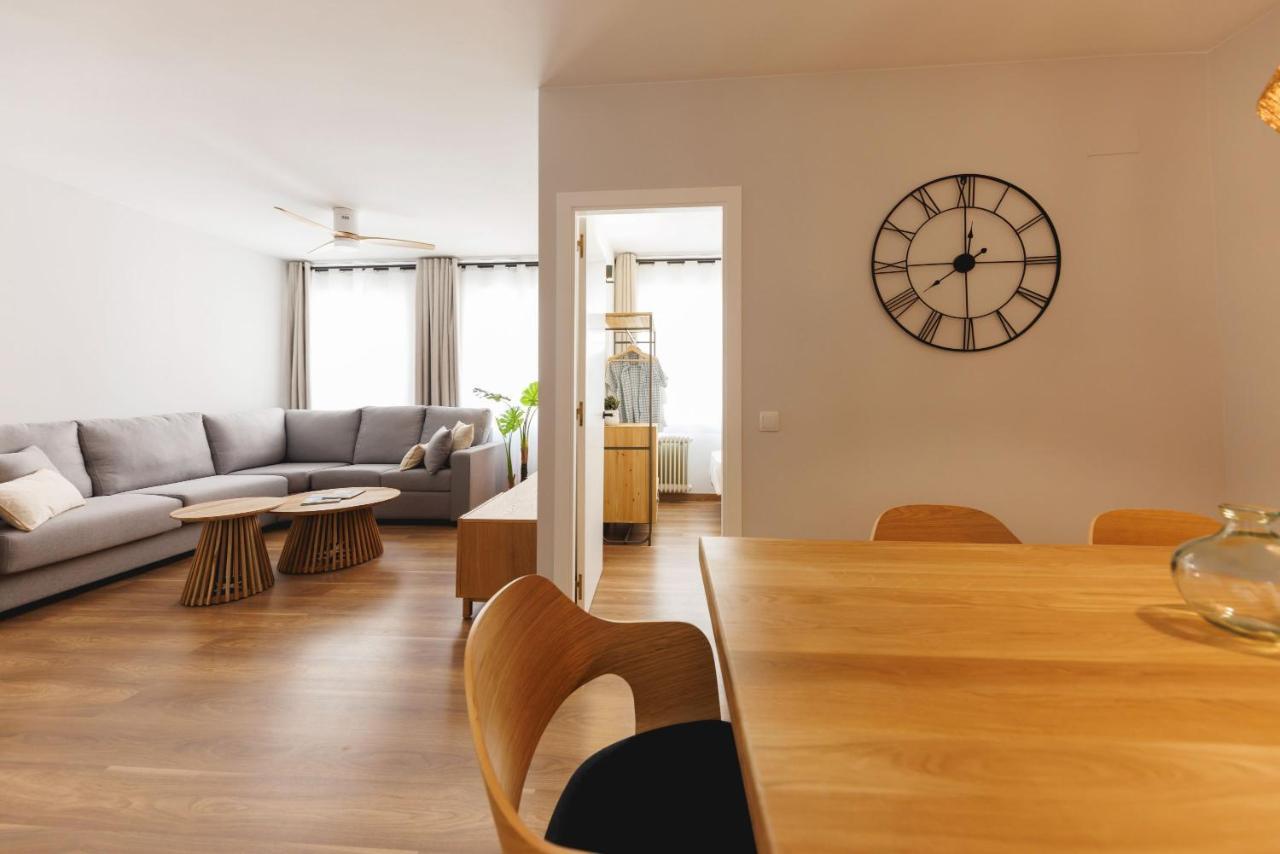 Bravissimo Figuerola, Spacious 3-Bedroom Apartment Жирона Экстерьер фото
