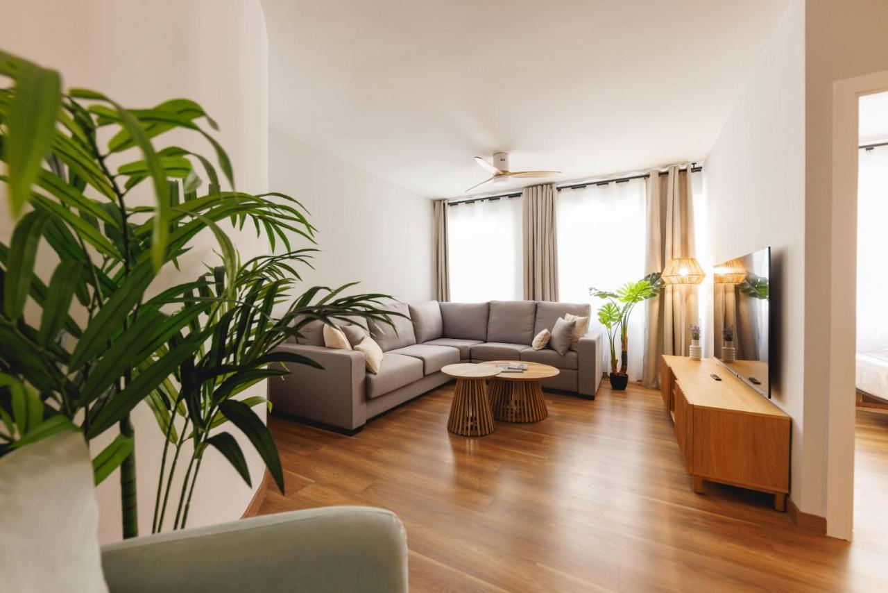 Bravissimo Figuerola, Spacious 3-Bedroom Apartment Жирона Экстерьер фото