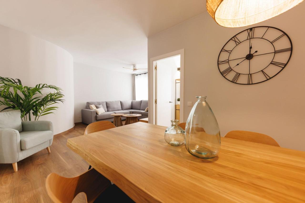 Bravissimo Figuerola, Spacious 3-Bedroom Apartment Жирона Экстерьер фото