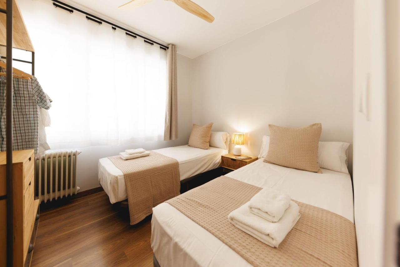 Bravissimo Figuerola, Spacious 3-Bedroom Apartment Жирона Экстерьер фото